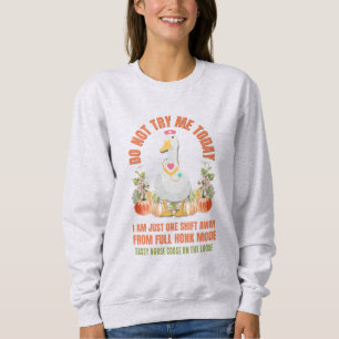 Camiseta NÃO TENTE HOJE ENFERMEIRA Sassy Gansos