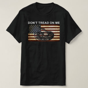 CAMISETA NÃO TRAIA EM MIM NA BANDEIRA AMERICANA
