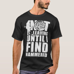 Camiseta Não vou embora até encontrar metal martelado a det