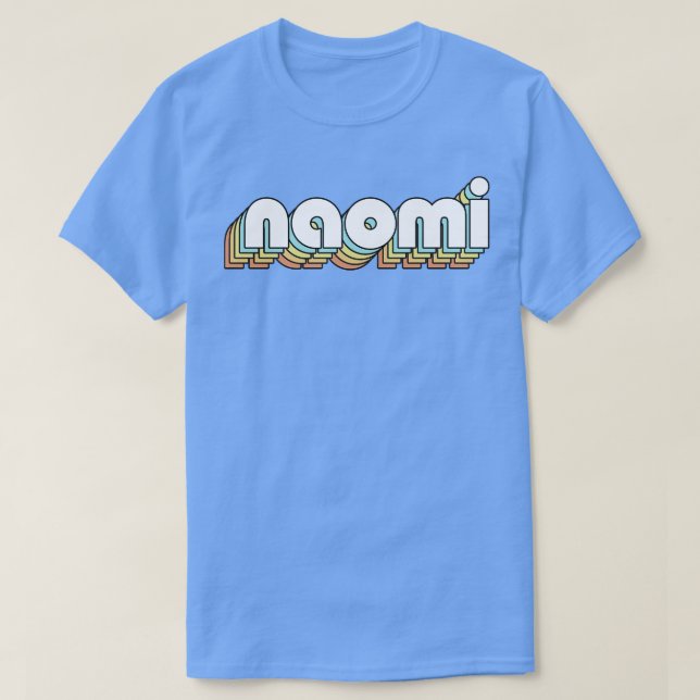 Camiseta Naomi Retro Arco-Íris Tipografia Estilo Desvanecid (Frente do Design)