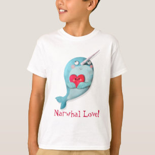 Camiseta Narwhal bonito com coração