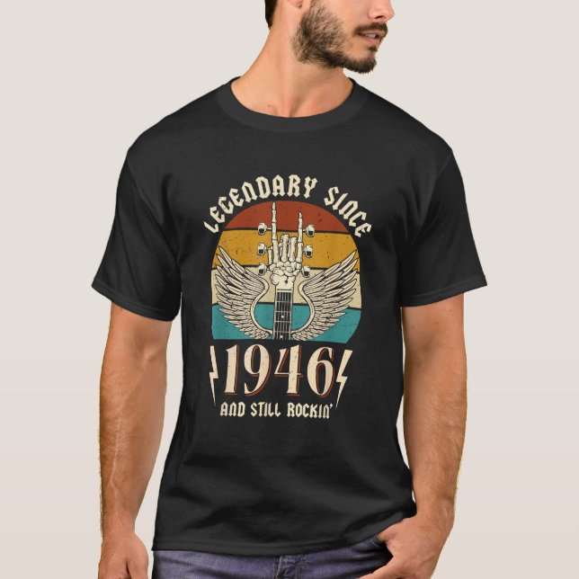 Camiseta Nascer de presente de dia em 1946 feito em Design  (Frente)
