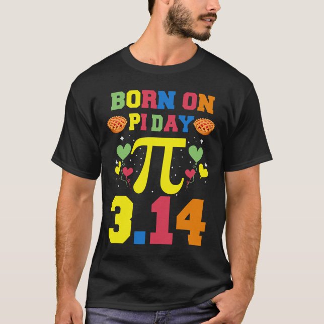 Camiseta Nascer No Dia Da Pi (Frente)