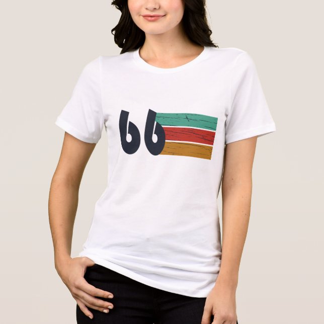 Camiseta Nascido em 1966 presente de 60 anos de idade (Frente)