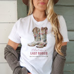 Camiseta Nashville Último Rodeo Boots Festa de solteira<br><div class="desc">Nashville Last Rodeo Boots A camiseta de Festa de solteira é perfeita para o seu Nash Bash! Botas florais adoráveis acendem este favor de festa de solteira.</div>