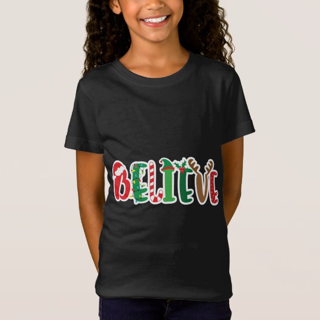 Camiseta Natal Acredita Luzes Santa Hat Candy Candy Elf (Frente)