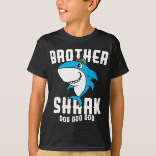 Camiseta Natal do Dia das Bruxas do aniversário dos menino