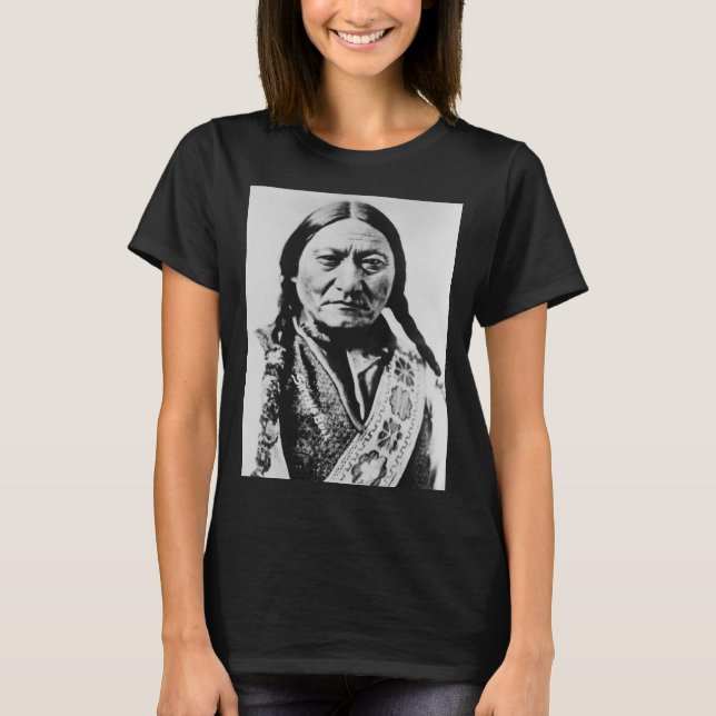 Camiseta Nativo Americano: Lakota Touro Sentado Forte Bufor (Frente)