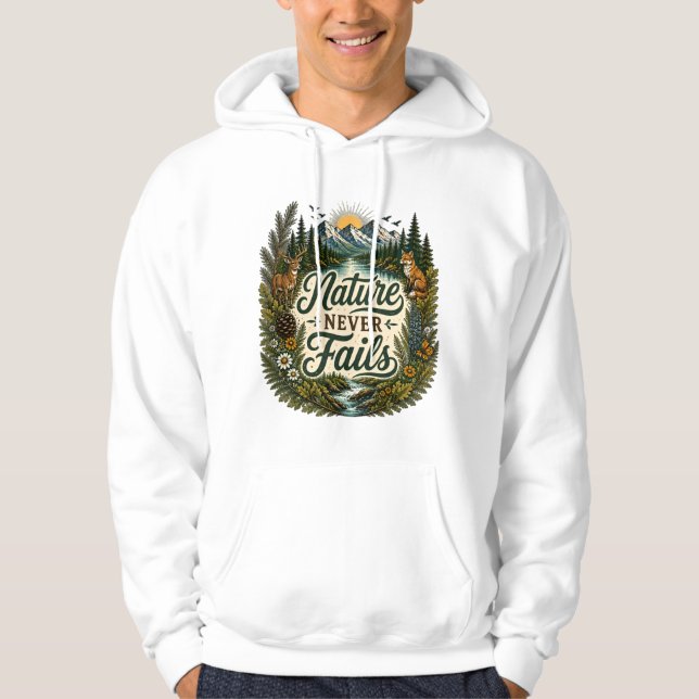Camiseta Nature Never Fails | Montanha Vintage (Frente)