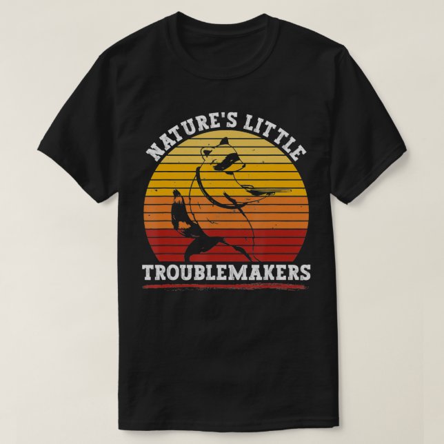 Camiseta Natures Little Troublemakers Engraçado (Frente do Design)