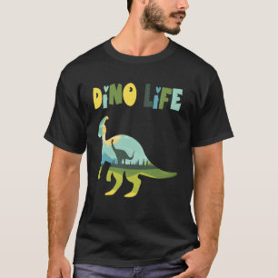 Camiseta Natureza selvagem dos dinos na floresta com dinos
