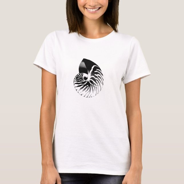 Camiseta Nautilus shell - preto, cinza e branco (Frente)