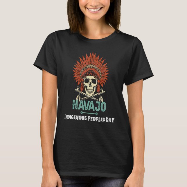 Camiseta Navajo Indigenous Peoples Day for a Native America (Frente)
