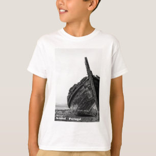 Camiseta Navio de vela tradicional do rio Tagus queimado e 