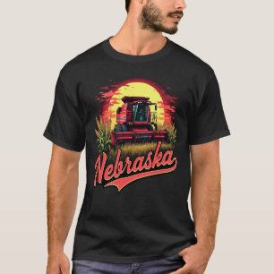 Camiseta Nebraska Sunrise Fazenda Red Combine Tee
