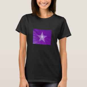 Camiseta negra de estrelas roxas