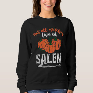 Camiseta Nem Todas As Feiticeiras Vivem Em Salem Feiticeira