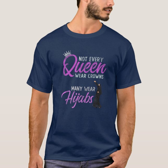 Camiseta Nem todas as rainhas Vestem coroa algumas escolhem (Frente)