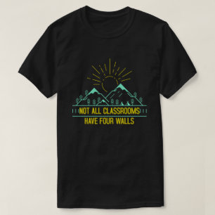 Camiseta Nem todas as salas de aula têm quatro salas de aul
