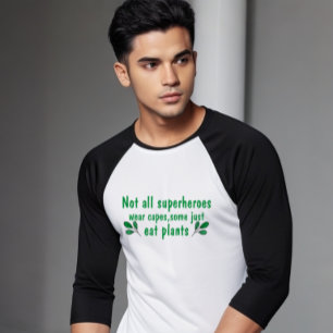 Camiseta Nem todos os super-heróis Vestem Bonés: Engraçado