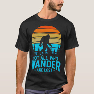 Camiseta Nem Todos Que Vagueiam Estão Perdidos De Pé Grande