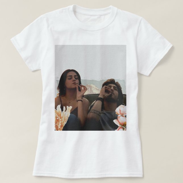 Camiseta Nenhuma Pergunta Feita - (Saiyaara) (Frente do Design)