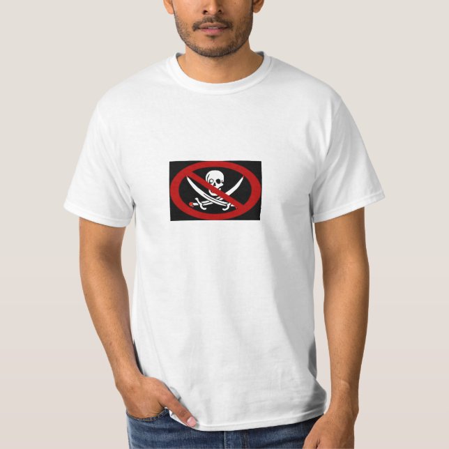 Camiseta Nenhuns piratas (Frente)