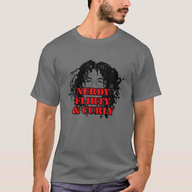 Camiseta Nerdy Ethnic Girl Com C Grande E Belamente Explosi (Frente)