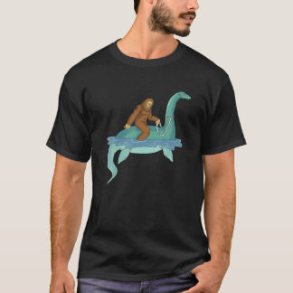 Camiseta Nessie Sasquatch Loch Ness Monster