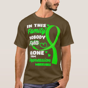 Camiseta Nesta Família Ninguém Luta Sozinha Pela Depressão