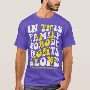 Camiseta Nesta Família Ninguém Luta Sozinho Com O Cance Da