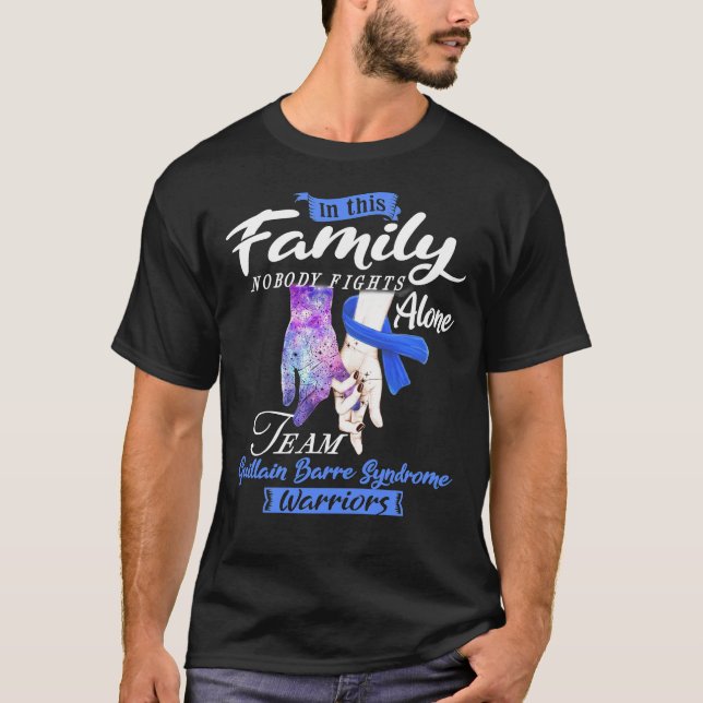 Camiseta Nesta Família Ninguém Luta Sozinho Na Equipe Guill (Frente)