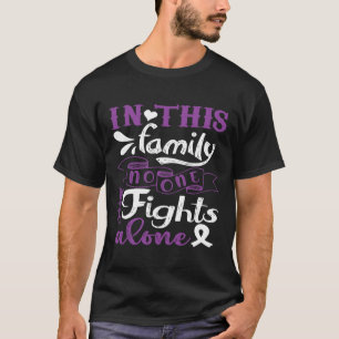 Camiseta Nesta Família Ninguém Se Confronta Sozinho Com A C