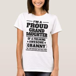 Camiseta Neta orgulhosa de A que Freaking a avó