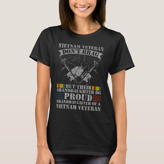 Camiseta Neta orgulhosa de um vovô do veterano de Vietnam (Frente)