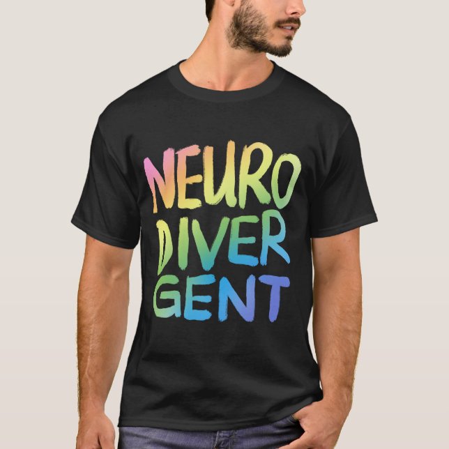 Camiseta Neurodivergente (Texto Arco-Íris Pastel) (Frente)