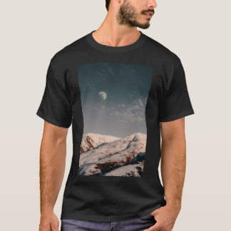 Camiseta Neve da Montanha Rochosa Sob a Lua Ativa