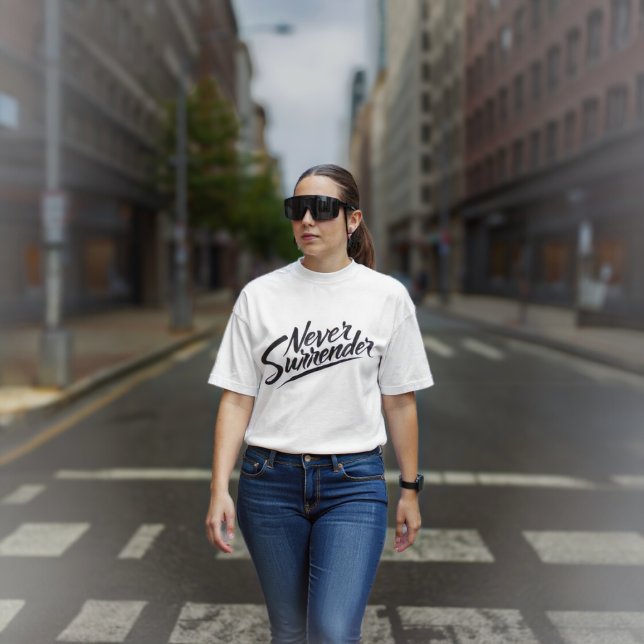 Camiseta Never Surrender (Criador carregado)
