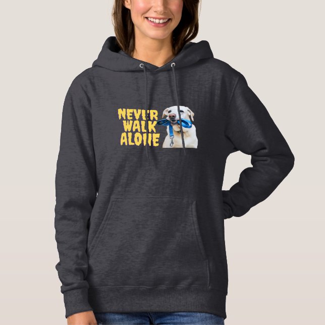 Camiseta Never Walk Alone — Hoodie for Dog Lovers 🐾 | Cozy (Frente)