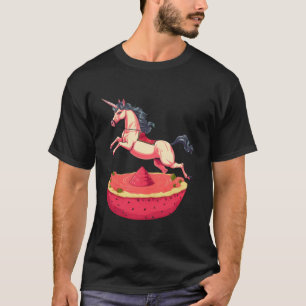Camiseta Nicorn Saltando Sobre Melancia - Fantasia Whimsica