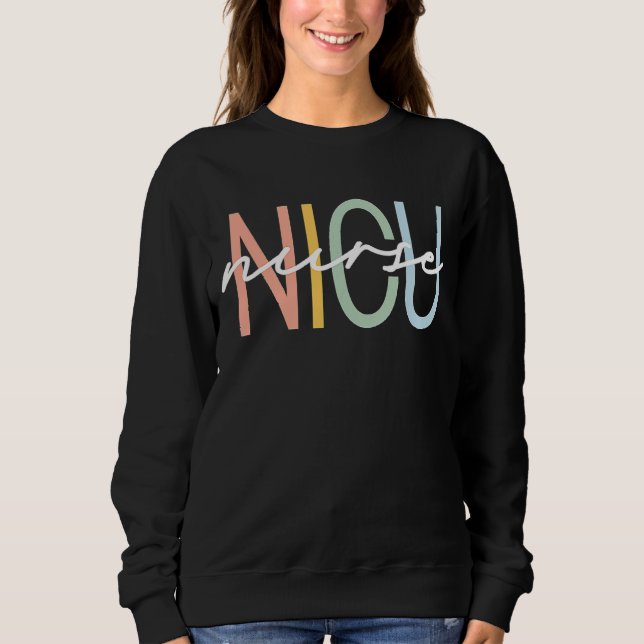 Camiseta Nicu Nurse Icu Neonatal Boho Rainbow Team Tiny Hum (Frente)
