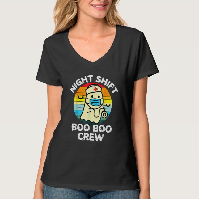 Camiseta Night Shift Nurse Ghost Boo Boo Crew  Halloween (Frente)