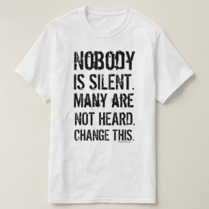 Camiseta Ninguém é os bonés silenciosos (brancos)