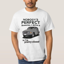 Camiseta Ninguém é perfeito - Saab 96 - DIY