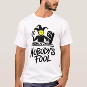 Camiseta Ninguém é Tolo DJ