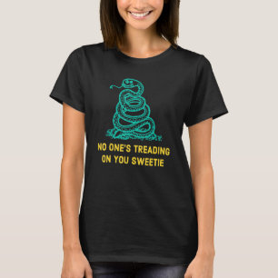 Camiseta Ninguém está pisando em você Docinho 6