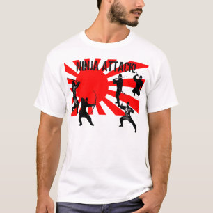 Camiseta Ninjas do preto do ataque de Ninja na bandeira