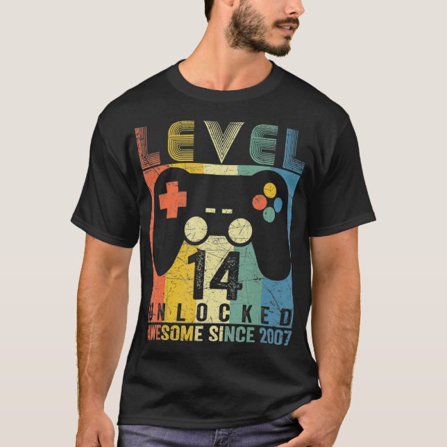 Camiseta Nível 14 14 de jogos incríveis desbloqueados (Frente)