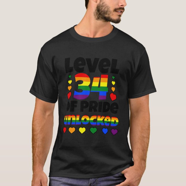 Camiseta Nível 34 Do Orgulho Lgbt 34º Nascimento Do Arco-Ír (Frente)