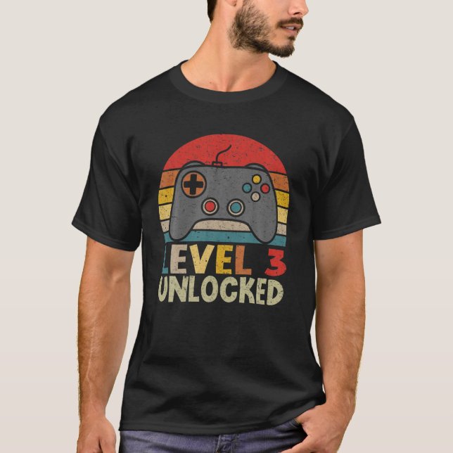 Camiseta Nível 3 Desbloqueado Gamer De Vídeo Funny aniversá (Frente)